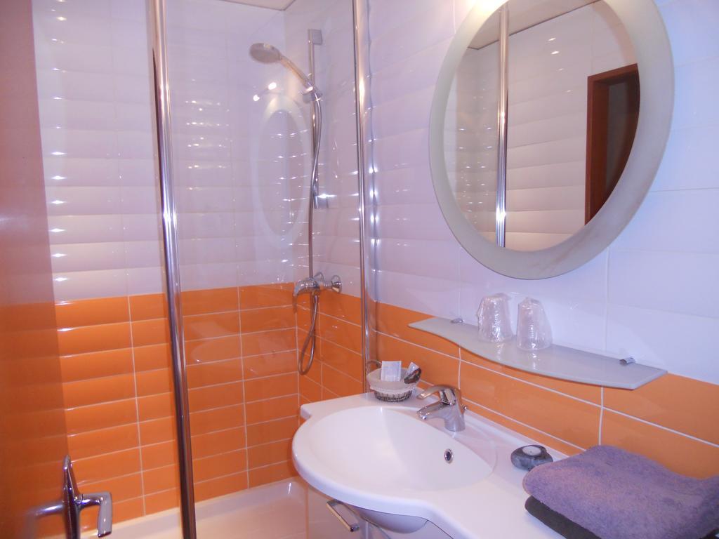 Hotel Bellevue Ayse Luaran gambar